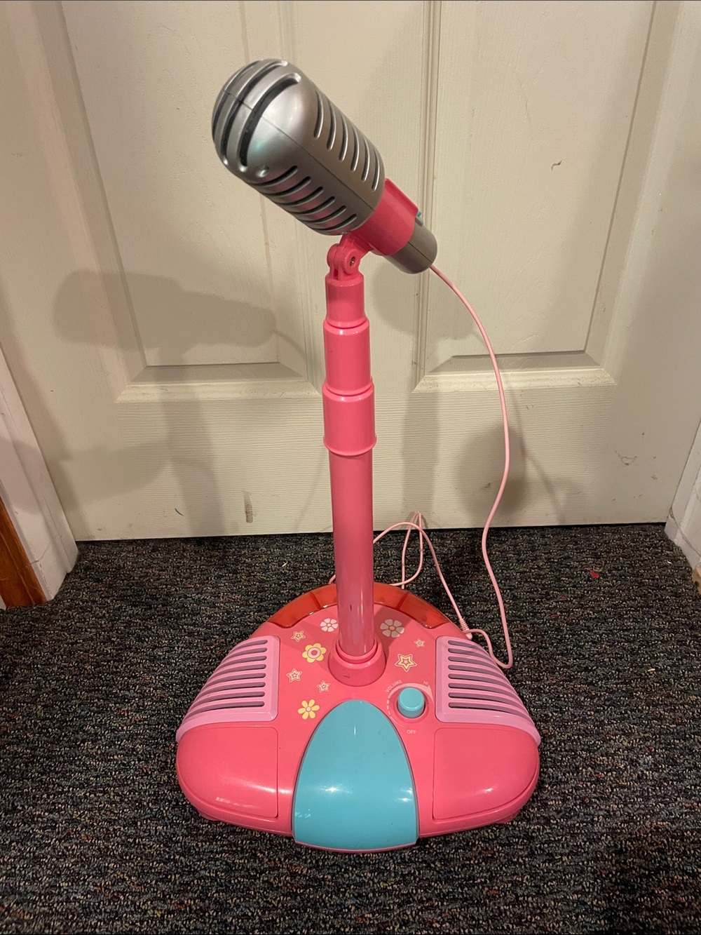 Early Learning Centre Pink microphone stand